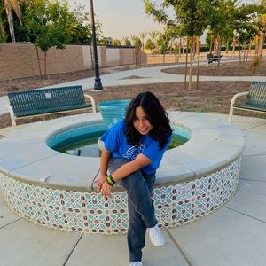 Meet your Posher, Emely